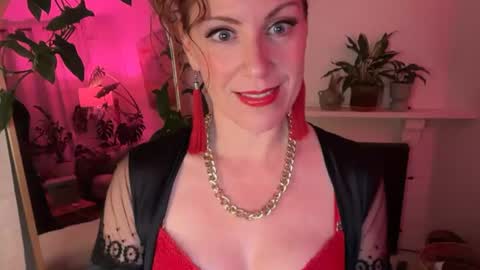 Snapshot of jade_slade chatting on July 1, 4:03 am Jade Slade online show from July 1, 4:03 am