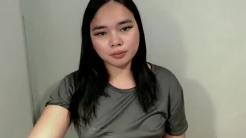 Snapshot of jade_suck chatting on June 1, 6:53 pm jade_suck online show from June 1, 6:53 pm