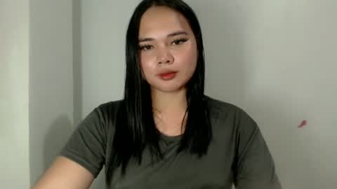 Snapshot of jade_suck chatting on June 23, 8:07 pm jade_suck online show from June 23, 8:07 pm