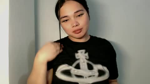 Snapshot of jade_suck chatting on June 29, 11:10 am jade_suck online show from June 29, 11:10 am