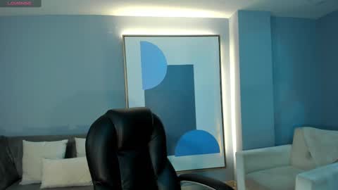 JADE EVANS online show from February 19, 12:03 am