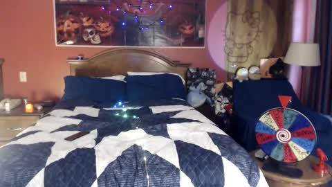 Jade online show from October 14, 3:46 pm