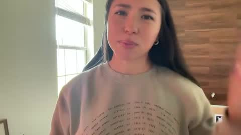 Snapshot of jadelove_ chatting on July 8, 4:00 pm Jade Love online show from July 8, 4:00 pm