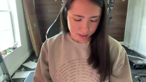 Snapshot of jadelove_ chatting on July 23, 7:01 pm Jade Love online show from July 23, 7:01 pm