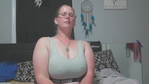 Snapshot of jadeluv chatting on October 3, 12:51 am JadeLuv online show from October 3, 12:51 am