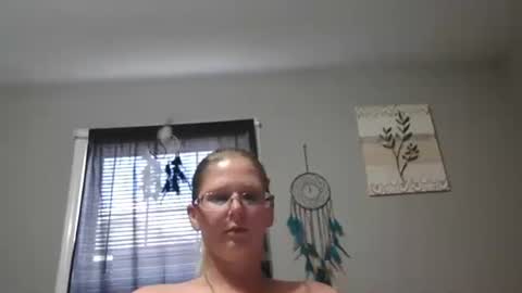 JadeLuv online show from November 15, 6:37 pm