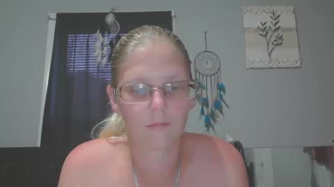 JadeLuv online show from June 1, 12:56 am