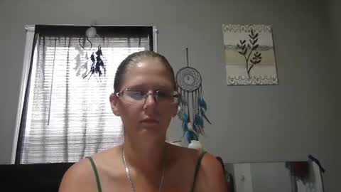 JadeLuv online show from July 5, 3:52 pm