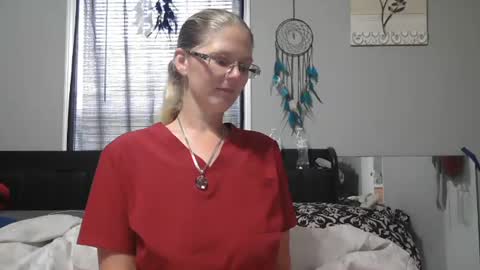 JadeLuv online show from July 18, 3:05 pm