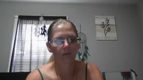 JadeLuv online show from July 27, 5:42 pm