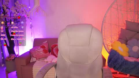 Jade Summer online show from May 28, 11:40 am