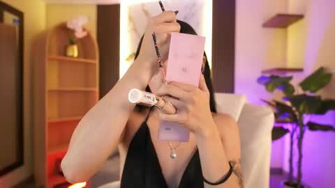 Jade Summer online show from June 1, 11:34 am