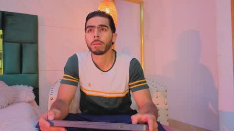 Snapshot of jadiel_stone chatting on May 26, 11:39 am Jadiel online show from May 26, 11:39 am