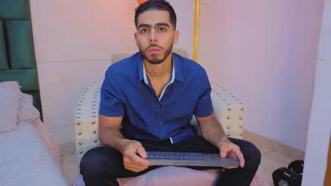 Snapshot of jadiel_stone chatting on May 30, 11:51 am Jadiel online show from May 30, 11:51 am