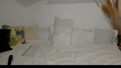 elena online show from February 14, 3:14 am