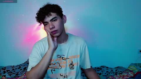 Snapshot of jaedasky_ chatting on December 22, 10:04 pm javi15 online show from December 22, 10:04 pm