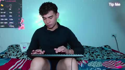 Snapshot of jaedasky_ chatting on January 16, 4:17 am javi15 online show from January 16, 4:17 am