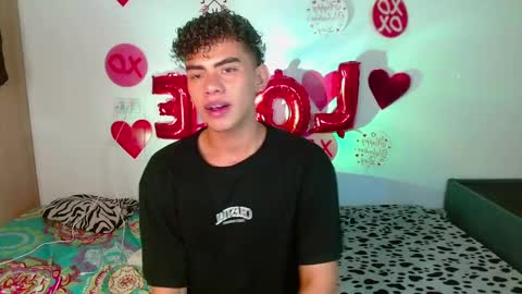 Snapshot of jaedasky_ chatting on March 9, 1:46 am javi15 online show from March 9, 1:46 am