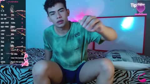 Snapshot of jaedasky_ chatting on September 12, 7:08 am javi15 online show from September 12, 7:08 am