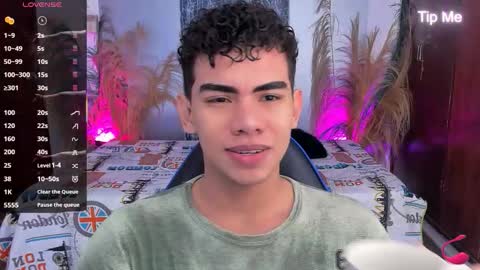 Snapshot of jaedasky_ chatting on December 16, 3:00 am javi15 online show from December 16, 3:00 am