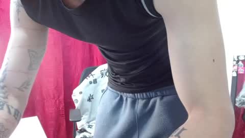 Snapshot of jaico_santos1 chatting on May 15, 11:12 pm Jaico online show from May 15, 11:12 pm