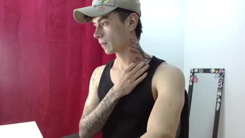 Snapshot of jaico_santos1 chatting on May 21, 11:56 pm Jaico online show from May 21, 11:56 pm