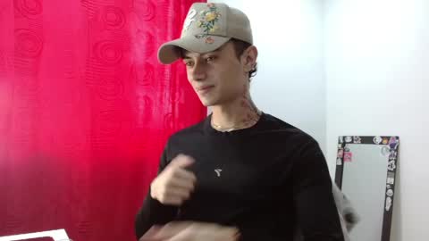 Snapshot of jaico_santos1 chatting on May 25, 10:38 pm Jaico online show from May 25, 10:38 pm