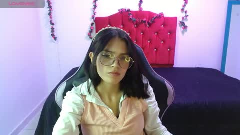 jaide412638 online show from April 29, 9:43 pm