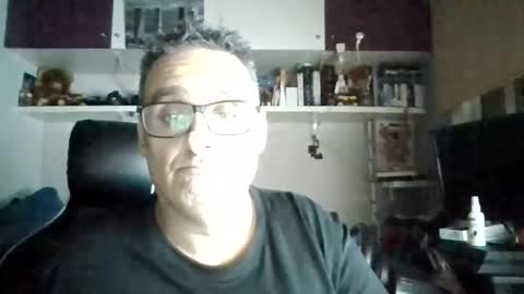 Snapshot of jaimealvaca26 chatting on May 18, 7:31 pm jaimealvaca26 online show from May 18, 7:31 pm