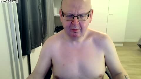 Snapshot of jake230975 chatting on May 4, 6:59 pm Jake2309 online show from May 4, 6:59 pm