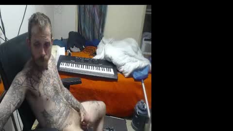 Snapshot of jake265897 chatting on July 19, 8:07 am showingitoff online show from July 19, 8:07 am