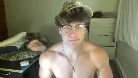 Snapshot of jake_brick chatting on June 16, 6:38 am jake_brick online show from June 16, 6:38 am