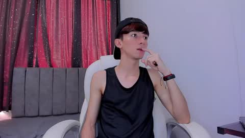 Snapshot of jake_evanss_ chatting on January 20, 2:03 pm JAKE online show from January 20, 2:03 pm