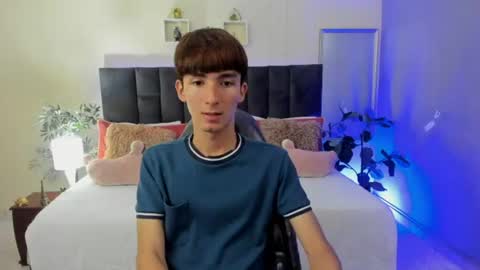 Snapshot of jake_evanss_ chatting on June 15, 2:08 pm JAKE online show from June 15, 2:08 pm