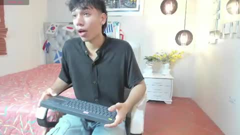 jake_falcon online show from June 19, 11:25 am