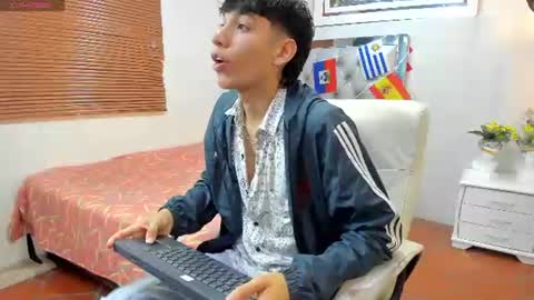 jake_falcon online show from July 21, 11:34 am