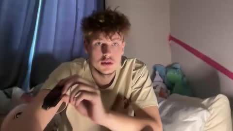 jake_jackson1 online show from February 5, 5:17 pm