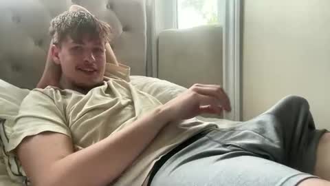 Snapshot of jake_jackson1 chatting on June 6, 4:01 pm jake_jackson1 online show from June 6, 4:01 pm