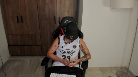 Jake Pons online show from October 24, 7:49 am