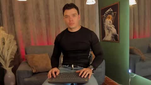 Snapshot of jakee_tyler chatting on July 27, 6:48 pm Jake Tyler online show from July 27, 6:48 pm