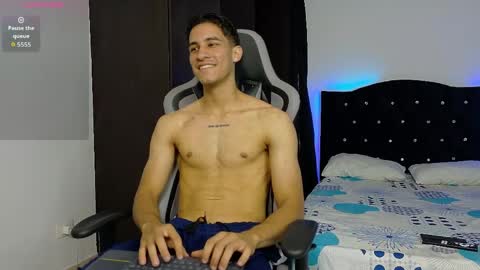 Snapshot of jakemonroe1 chatting on May 29, 8:40 pm JakeMonroe online show from May 29, 8:40 pm