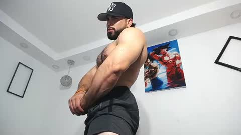 Snapshot of jakeskye chatting on June 19, 1:32 am JakeSkye online show from June 19, 1:32 am