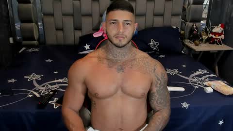 Snapshot of jaketayler10 chatting on May 30, 10:51 pm my name is sebas If you come here dont hesitate to say hello Im a guy who really likes having conversations and having hot online show from May 30, 10:51 pm
