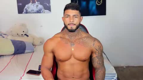 Snapshot of jaketayler10 chatting on July 28, 4:39 pm my name is sebas If you come here dont hesitate to say hello Im a guy who really likes having conversations and having hot online show from July 28, 4:39 pm