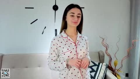 Iris online show from November 24, 4:12 am