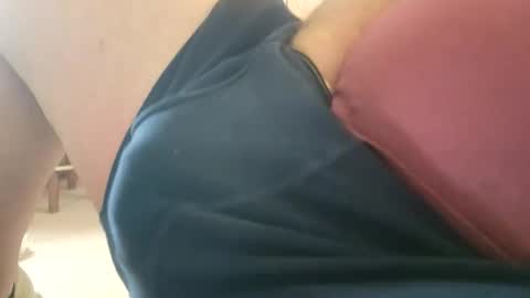 jallen1993 online show from March 6, 5:31 pm