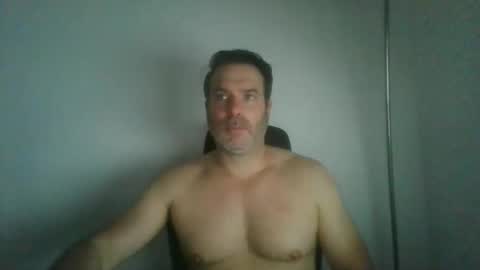 jam3s5959 online show from May 30, 11:29 am