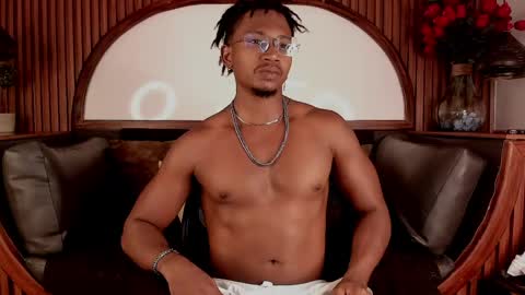 Snapshot of jamalmyst_ chatting on May 23, 6:34 pm online show from May 23, 6:34 pm