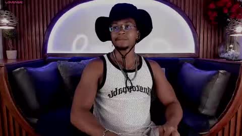 Snapshot of jamalmyst_ chatting on May 25, 8:26 pm online show from May 25, 8:26 pm