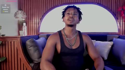 Snapshot of jamalmyst_ chatting on June 2, 7:38 pm online show from June 2, 7:38 pm